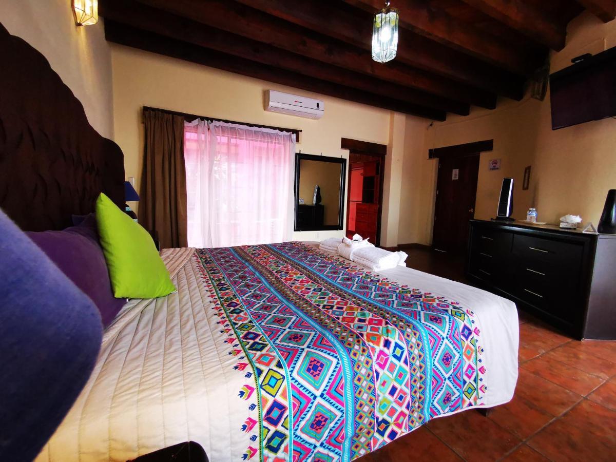 Hotel Chocolate Suites غواناخواتو المظهر الخارجي الصورة