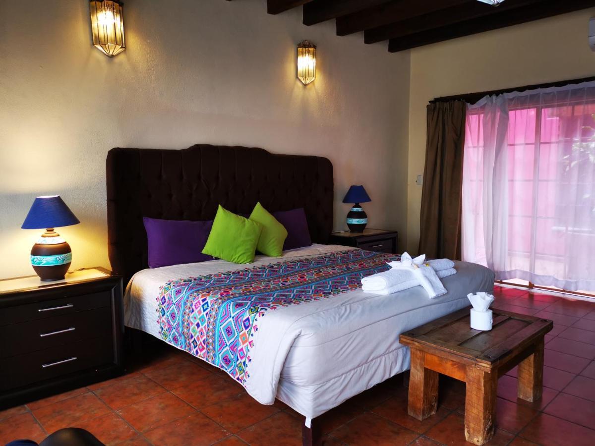 Hotel Chocolate Suites غواناخواتو المظهر الخارجي الصورة