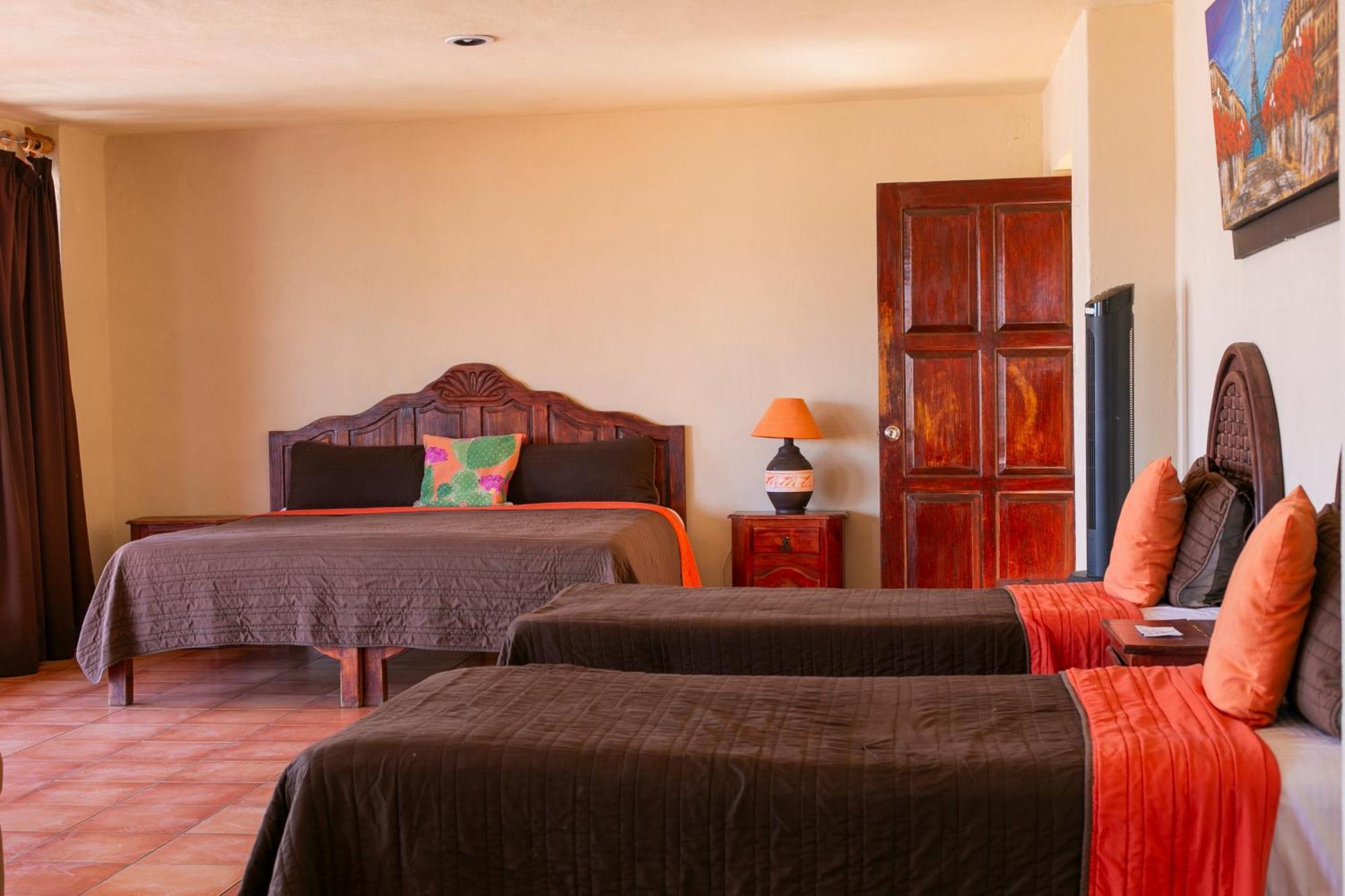 Hotel Chocolate Suites غواناخواتو المظهر الخارجي الصورة